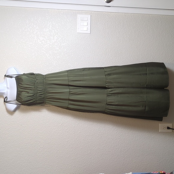 Express olive green satin sleeveless shoulder tie tiered maxi dress - Picture 1 of 11